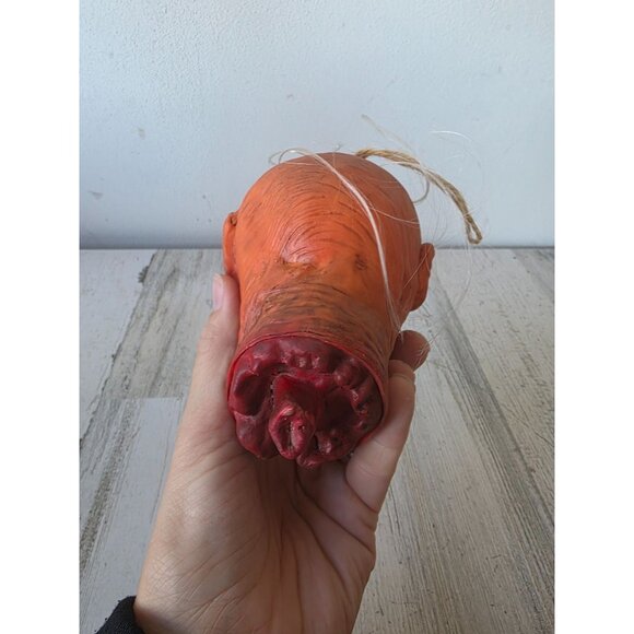Vintage mini rubber zombie heads hanging beheaded Halloween prop decor - Picture 9 of 12